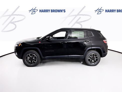 New 2026 Jeep Compass Trailhawk AWD/4WD image 27