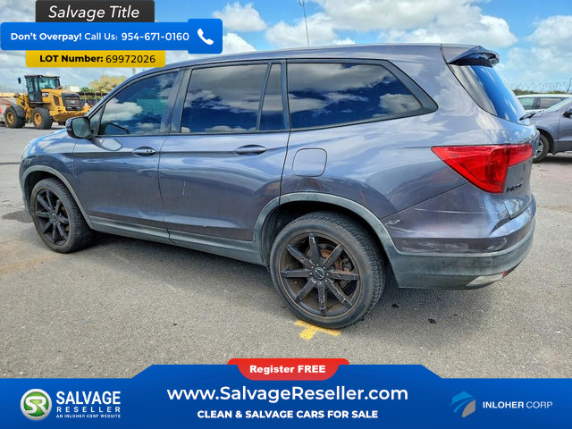 Used 2017 Honda Pilot EX image 3