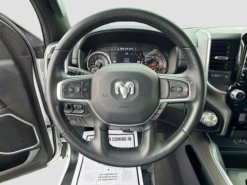 Used 2023 RAM 1500 Laramie AWD/4WD image 12
