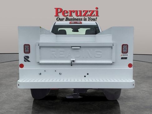 New 2024 GMC Sierra 3500 Pro w/ Convenience Package image 7