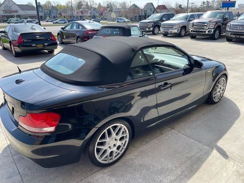 Used 2008 BMW 135i Convertible RWD image 4