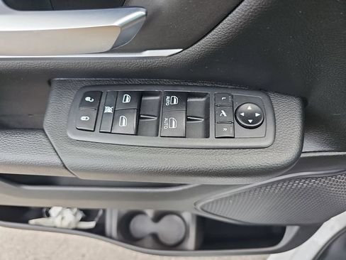 Used 2021 RAM 1500 Big Horn AWD/4WD image 31