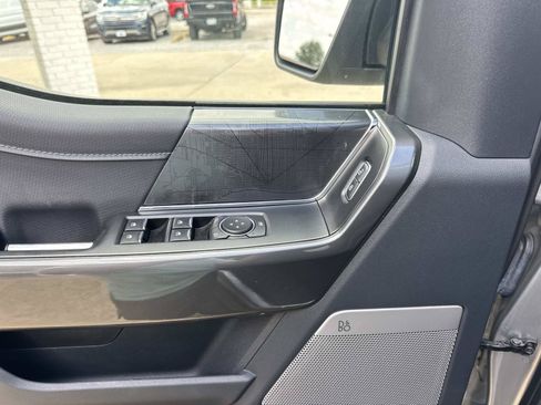 Used 2022 Ford F150 XLT w/ Equipment Group 302A High AWD/4WD image 19