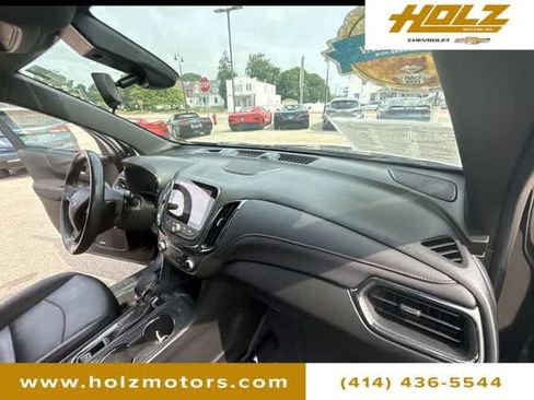 Certified 2022 Chevrolet Equinox RS w/ RS Leather Package AWD/4WD image 30