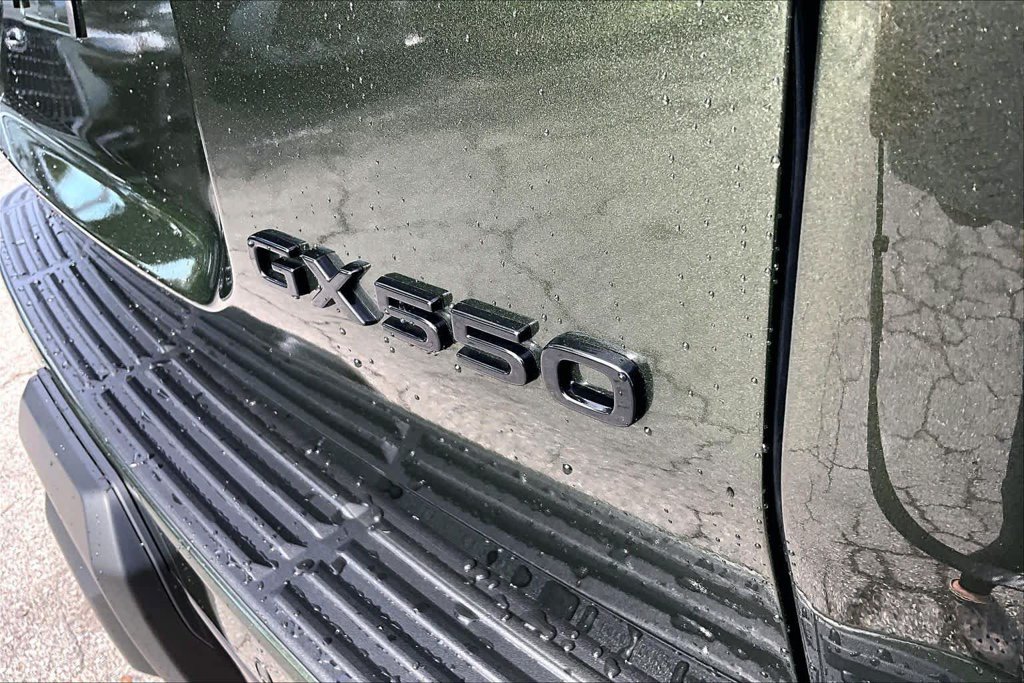 Used 2026 Lexus GX 550 w/ Cold Area Package AWD/4WD image 10