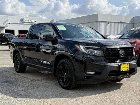 Used 2022 Honda Ridgeline Black Edition image 2