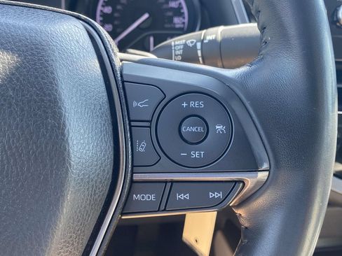 Used 2024 Toyota Camry SE FWD image 19