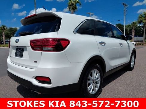 Used 2019 Kia Sorento FWD image 5