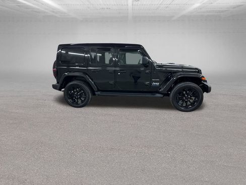 Used 2023 Jeep Wrangler Unlimited Sahara w/ Cold Weather Group image 14