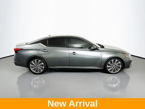 Used 2023 Nissan Altima 2.5 SL image 8