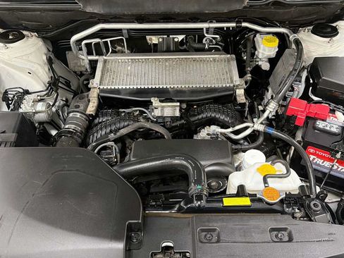 Used 2019 Subaru Ascent Touring AWD/4WD image 32