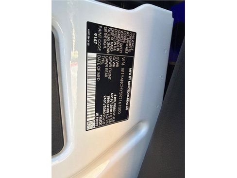 Used 2024 Mercedes-Benz Sprinter 2500 w/ Acoustic Package image 17