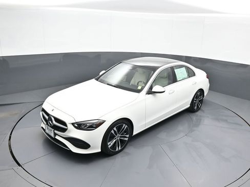 Used 2022 Mercedes-Benz C 300 4MATIC Sedan image 38
