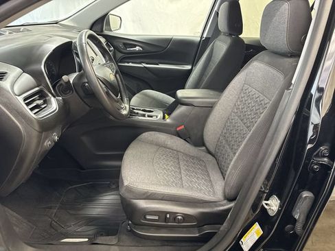Used 2022 Chevrolet Equinox LT FWD image 10