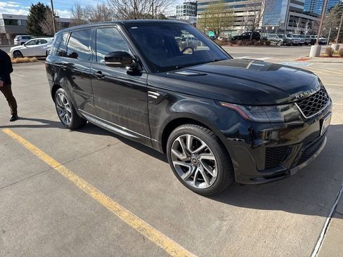 Used 2019 Land Rover Range Rover Sport HSE image 2