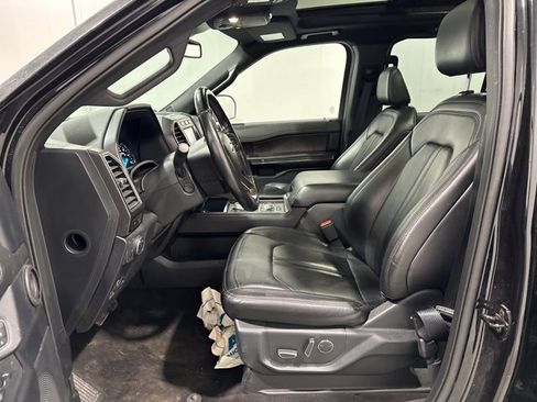 Used 2021 Ford Expedition Max Limited image 8