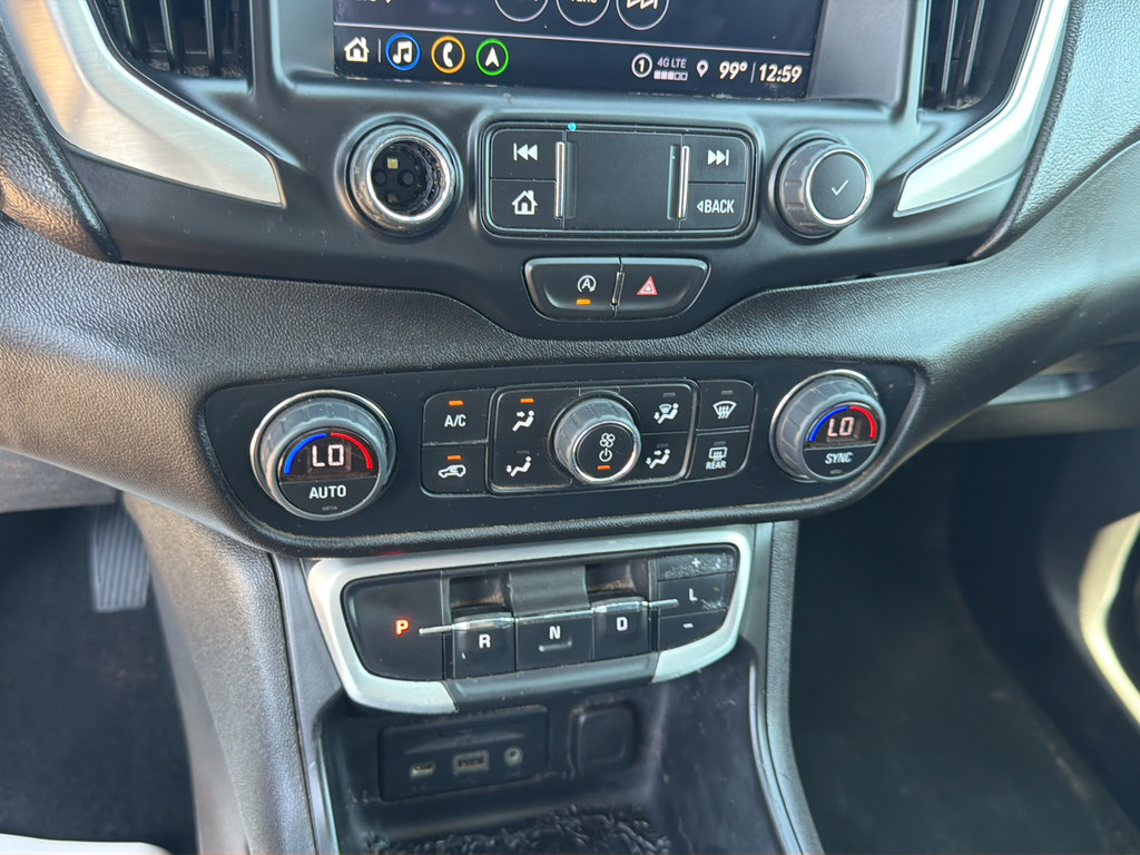 Used 2024 GMC Terrain SLE w/ Driver Convenience Package FWD image 26
