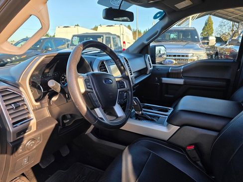 Used 2016 Ford F150 Lariat w/ Equipment Group 501A Mid image 9