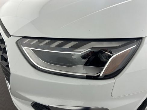 Used 2023 Audi A4 2.0T Premium w/ Convenience Package image 26