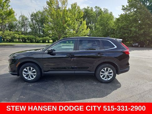 Used 2025 Honda CR-V LX image 1