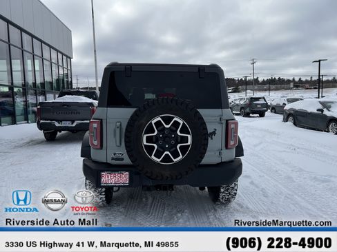 Used 2024 Ford Bronco Outer Banks image 7