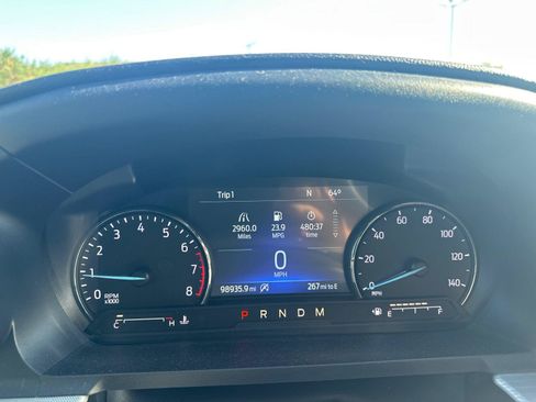 Used 2020 Ford Explorer XLT w/ Comfort Package AWD/4WD image 18
