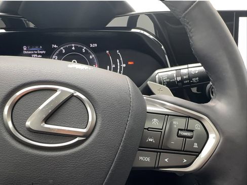 Used 2024 Lexus NX 250 FWD w/ Cold Area Package image 38