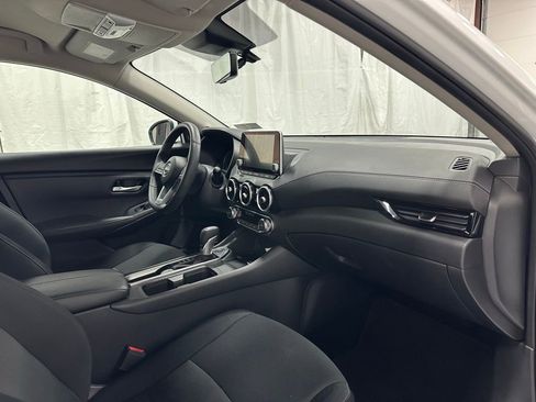 Used 2025 Nissan Sentra SV w/ All-Weather Package FWD image 59