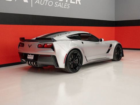 Used 2017 Chevrolet Corvette Grand Sport w/ Z07 Performance Package RWD image 41
