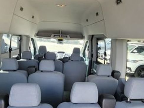 Used 2015 Ford Transit 350 XLT RWD image 10
