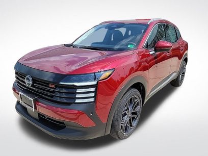 New 2025 Nissan Kicks SR w/ SR Premium Package