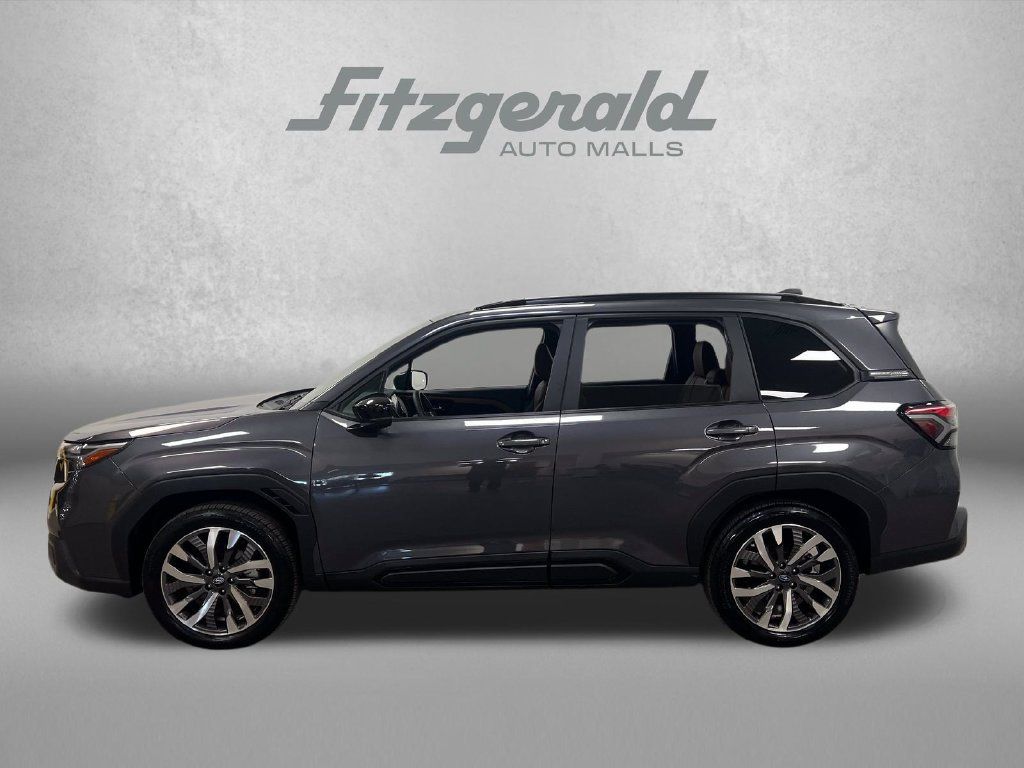 Used 2026 Subaru Forester Touring AWD/4WD image 2