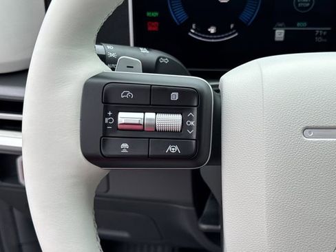 New 2026 Hyundai Santa Fe SE image 18