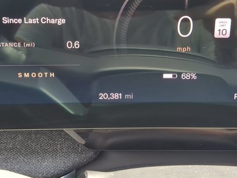 Used 2024 Lucid Air Touring AWD/4WD image 33