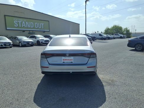 Certified 2023 Honda Accord LX image 7