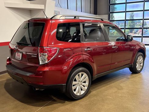 Used 2011 Subaru Forester 2.5X Premium w/ All-Weather Pkg AWD/4WD image 42
