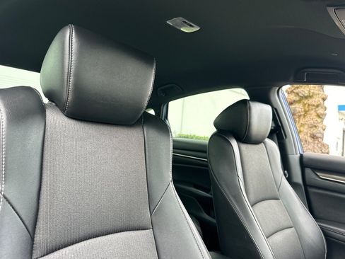 Used 2022 Honda Accord Sport image 27