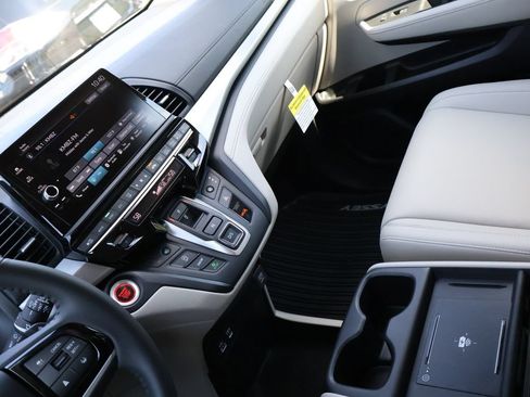 Certified 2026 Honda Odyssey EX-L image 20