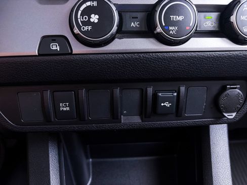 Used 2023 Toyota Tacoma SR w/ SR Convenience Package RWD image 22