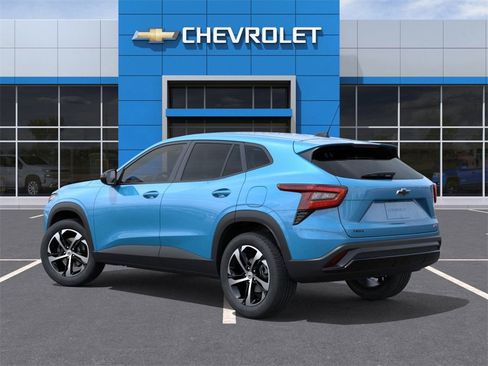 New 2026 Chevrolet Trax RS image 3