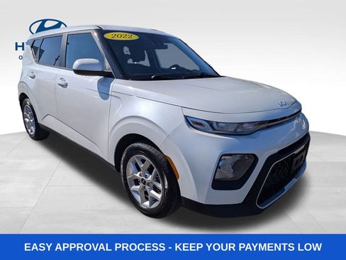 Used 2022 Kia Soul LX w/ Technology Package image 10