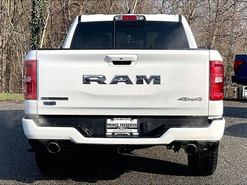 Used 2025 RAM 1500 Big Horn AWD/4WD image 4