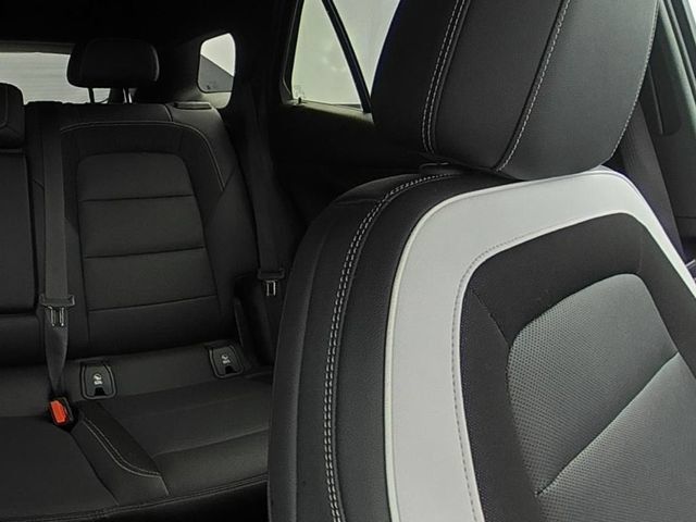 Used 2024 Chevrolet Blazer EV LT AWD/4WD image 34