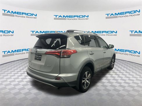 Used 2017 Toyota RAV4 XLE image 5