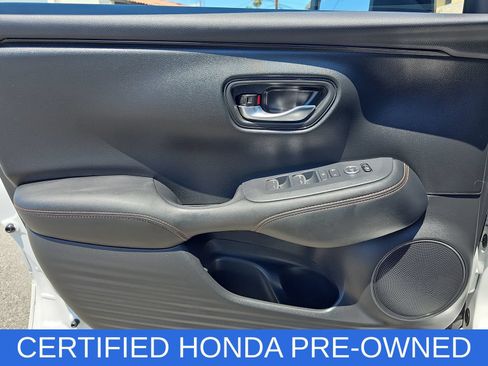 Certified 2025 Honda HR-V Sport image 24