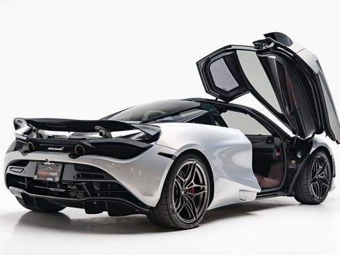 Used 2018 McLaren 720S Performance image 9