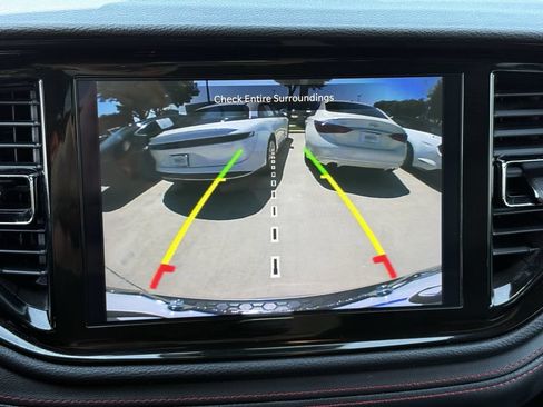 Used 2023 Dodge Durango GT RWD image 17