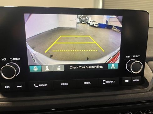 Used 2024 Honda Accord EX image 27