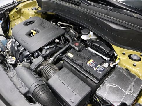 Used 2024 Kia Seltos S AWD/4WD image 17