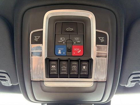 Used 2019 RAM 1500 Limited AWD/4WD image 47